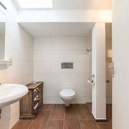 Garni Jagerhof Hotel *